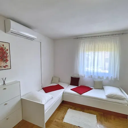 Brebric - 540 Meter Vom By Interhome Apartment