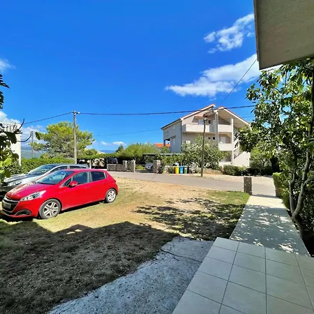 Brebric - 540 Meter Vom By Interhome Apartman Silo (Krk)